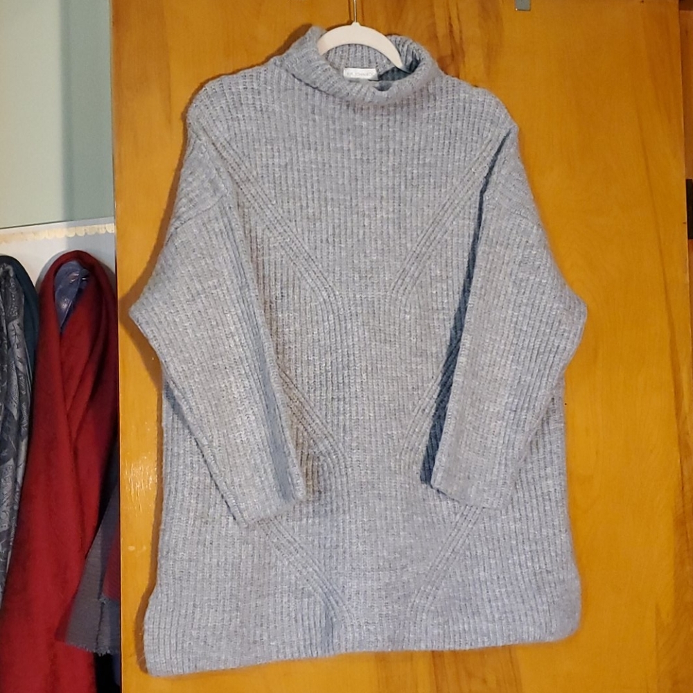 Gray heavy knit sweater